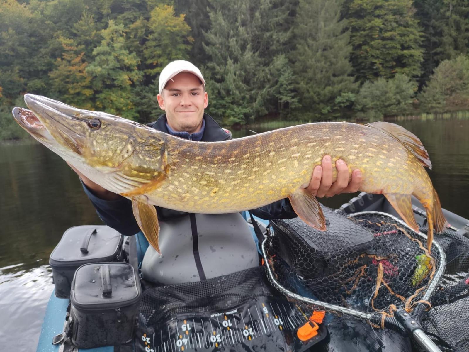 Le Lac Des Moines Condat  Eksteriør billede